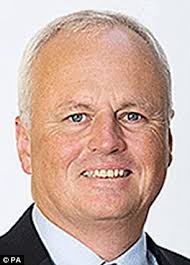 Monarch boss defends cheery email to staff before collapse