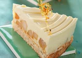 Mousse Au Miel Sur Son Lit De Poires Caramelisees Guy Demarle Recette Gateaux Et Desserts Gateau Mousse Recette