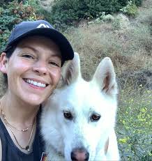 Melissa Miles (@mel_miles_) • Instagram photos and videos