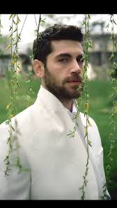 Eda Ece'yle Yetenek Sizsiniz yarışmasında buluşmaya hazırlanan Şevval  Sam'dan bir de yeni klip geldi 📌#ŞevvalSam iki koldan birden geliyor. Hem  Yasak Elma'daki rol arkadaşı #EdaEce ile NOW'da ekrana gelecek  #YetenekSizsiniz yarışmasında jüri