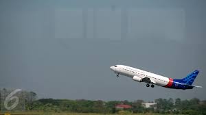 Konferensi pers tentang jatuhnya pesawat sriwijaya air sj 182. Sriwijaya Air Sj182 Yang Hilang Kontak Dikabarkan Angkut 59 Penumpang Dan Awak Bisnis Liputan6 Com
