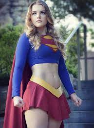 Monica Tulay as Supergirl - Cosplay | Supergirl cosplay, Cosplay woman,  Cosplay outfits