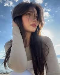 Declan Kane and Iris