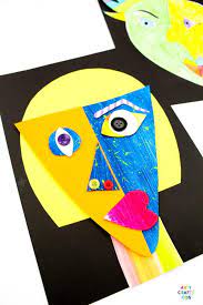 Picasso was experimental in his approach to art, often painting a common object or person from lots of different angles in one picture. Picasso Faces Easy Art For Kids Arty Crafty Kids