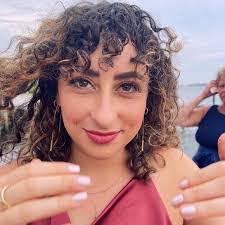 Donna Knepper's Instagram, Twitter & Facebook