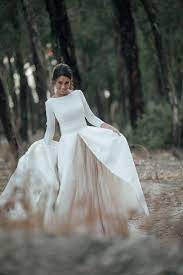 Discountwhite And Champagne Wedding Dresses A Line Bateau Neck Backless Country Bridal Gowns With Sleeves Chapel Train Custom Made From Forever Love U 169 63 Wedding Dresses Wedding Dress Champagne Simple Wedding Gowns