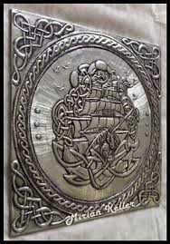 Different metals, such as galvanized aluminum, tin, stainless, iron, bronze, and copper, produce different patterns and colors using different types of finish. Repujado Aluminum Patina Google Search Metal Embossing Art Pewter Art Metal Embossing