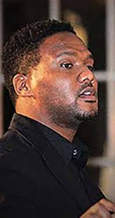 Alice Whitlatch's Instagram, Twitter & Facebook