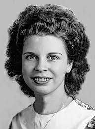 Morgan Squires's Instagram, Twitter & Facebook