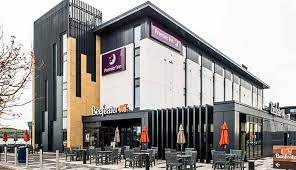 Hotel description there's limited parking available at this city centre hotel which is ideally located opposite perth concert hall, scotland's newest concert hall. Gunstige Hotels In Schottland Premier Inn