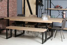 La table à manger extensible albufera est le meuble parfait pour n'importe quelle maison grâce à son design élégant et très combinable, ainsi que la possibilité d'extension de son plateau qui nous permettra de gagner de la place sur la table à tout moment nous avons besoin. Table De Salle A Manger Extensible En Bois Recycle 180 240 Cm Auckland Tables A Manger Pier Import