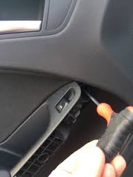 I have to manually unlock it with the key. Audizine Forums