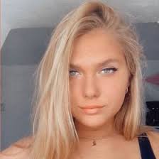 Alyssa Coates (alyssacoates77)