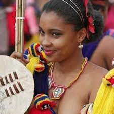 The ladies are smart, bold and exposed. Mappafrica Africa People Swaziland Women Zulu Women