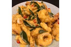 Raffie S Sotong Creamy Salted Egg Sauce Recipe