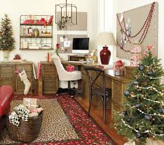 Have pots placed all over the office and workstation to set for the festive season. Stylish Home Office Christmas Decoration Ideas And Inspirations