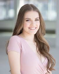  17 Amazing Pictures Of Alice Morel Michaud Ranny Gallery