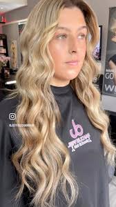 22” of Pure Hair Magic ✨💇🏼‍♀️Working at Jeff Buchan Hair can be seriously  good for your hair… Just ask our stylist @amyjones_hair , who got a  gorgeous transformation as a treat for passing her ...
