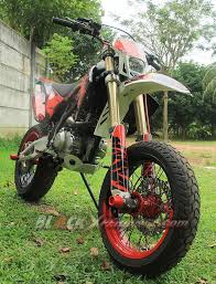 Kumpulan modifikasi klx gordon , kawasaki klx menggunakan via. Http Www Blackxperience Com Bxrides Detail Modifikasi Kawasaki Klx150 Bukan Sekedar Gaya Bagi Anak Anak Caos Custom Bike Mengubah Ta Custom Bike Gaya Motor