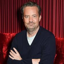 Friends star matthew perry is starring in london's west end in the play the end of longing, which marks the premiere of the actor's playwriting debut. Matthew Perry Friends Star Trennt Sich Von Verlobter Gala De