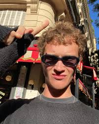 Paris Louise Bouillon etc full @kalimera.nyc fit