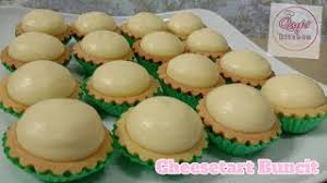 These cheese tarts are filled with melted brie cheese with sweet and tart fruit preserves. Cheese Tart Buncit Youtube
