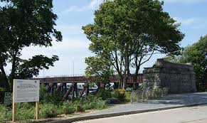 The niagara glen overlooks the rapid waters of the niagara river and the natural phenomenon that is the niagara river whirlpool. Hiking Trails In And Around Niagara Falls