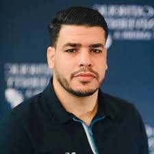 Noah Silverman's Instagram, Twitter & Facebook