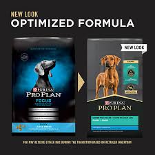 Large breed puppies will end up weighing more than 51 pounds. Purina Pro Plan Large Breed Puppy Dog Food Chicken Rice Dog Dry Food Petsmart