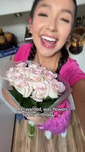 Daniella Flowers's Instagram, Twitter & Facebook