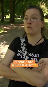 Hartz Rot Gold Michelle Groth