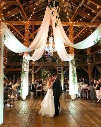 Rustic Wedding Decoration Barn Wedding Decorations Barn Wedding Reception Rustic Barn Wedding Decorations