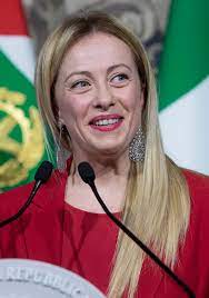 Tutti la cercano, tutti la vogliono in tv perché fa ascolti. Giorgia Meloni Wikipedia