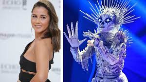 By ani bundel, cultural critic. Neue The Masked Singer Indizien Ist Sarah Das Skelett Promiflash De