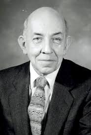 Angela Claus's Instagram, Twitter & Facebook