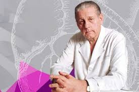 A tan sólo una cuadra se levantaba el hospital policlínico como presagio de un destino que no se hizo esperar. Historia Rene Favaloro El Medico Rural Que Revoluciono A La Cardiologia Mundial Aptus Noticias De Educacion Cultura Arte Formacion Y Capacitacion