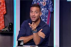 نشر خالد الغندور لاعب السابق لنادي الزمالك والإعلامي بقناة الفريق الأبيض عبر موقع التواصل الاجتماعي فيسبوك ساخرا من اتحاد الكرة برئاسة أحمد مجاهد بعد إعلان موعد إرسال قائمة الفرق المشاركة في البطولات الأفريقية مساء. Ù…ÙŠØ¯Ùˆ ÙŠÙ‡Ø§Ø¬Ù… Ø®Ø§Ù„Ø¯ Ø§Ù„ØºÙ†Ø¯ÙˆØ± Ø¨Ù‚ÙˆØ© Ø¨ÙˆØ§Ø¨Ø© Ø£Ø®Ø¨Ø§Ø± Ø§Ù„ÙŠÙˆÙ… Ø§Ù„Ø¥Ù„ÙƒØªØ±ÙˆÙ†ÙŠØ©