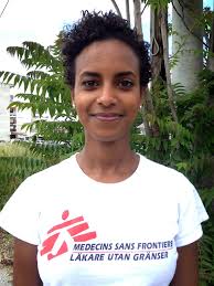 I Idomeni, Grekland, har polis börjat tömma det överfulla flyktinglägret på  människor. Vart de förs vet vi inte. Vår läkare Helen Birhane är på plats:  "En ung kvinna sökte hjälp på vår