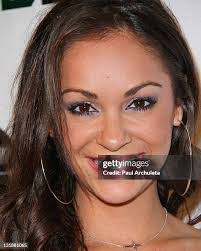 Lashell Taylor's Instagram, Twitter & Facebook