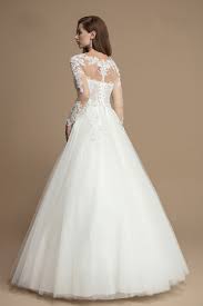 Bei uns können sie ihren lieblingsstil für ihr brautkleid 2019 kaufen. Brautkleid Mit Langentattoo Armeln Und Weitem Rock Kleiderfreuden