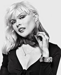 ⚡️78 candles today for the queen 👸🏼 The one and only Debbie Harry! 💋 An  icon of new wave and punk rock, here's some of our favourite shots by  legendary photographers ©