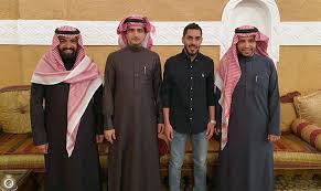 نتفلكس مسوين حلقة كاملة عن السعودي خالد الدوسري المسجون في أمريكا وأنه إرهابي وأنه كان بيسوي قنبلة واعتبر آخرون أن خالد الدوسري مظلوم وطالبوا بإنصافه. Ø¹Ù‚Ø¨ Ø¶Ù… Ø®Ø§Ù„Ø¯ Ø§Ù„ØºÙ†Ø§Ù… Ø§Ù„Ù†ØµØ± ÙŠØ¹Ù„Ù† Ø§Ù„ØªØ¹Ø§Ù‚Ø¯ Ù…Ø¹ Ø¹Ø¨Ø¯Ø§Ù„Ø¹Ø²ÙŠØ² Ø§Ù„Ø¯ÙˆØ³Ø±ÙŠ Ù‡Ø§ÙŠ ÙƒÙˆØ±Ø© Ø§Ù„Ù†Ø³Ø®Ø© Ø§Ù„Ø³Ø¹ÙˆØ¯ÙŠØ©