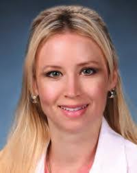 Andrea Hildebrand's Instagram, Twitter & Facebook