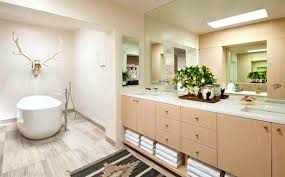 Ev dekorasyonundaki seçimleriniz bulunduğunuz ortama ve hayal dünyanıza göre çok farklı olabilir. Koy Evi Banyo Dekorasyon Modeli