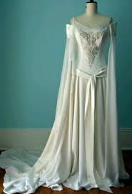All Things Wiccan Pagan And Witchcraft Oriented Celtic Wedding Dress Medieval Wedding Dress Irish Wedding Dresses