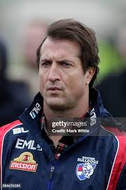 44 Photos & High Res Pictures