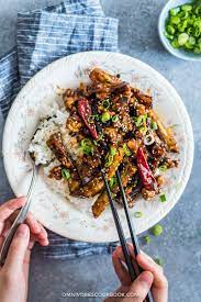 Sichuan Eggplant Stir Fry Is Incredibly Addictive This Is Crispy Eggplant Covered In A Sweet Sour Savory An Eggplant Recipes Chinese Vegetable Stir Fry Food