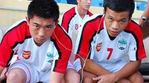 Đây là cầu thủ tốt, có kỹ thuật, nhãn quan tốt, chuyên nghiệp, là tấm gương cho các học viên học viện hagl. Lee Nguyá»…n Gia Nháº­p Clb Tphcm Lee Nguyá»…n Trá»Ÿ Vá» Viá»‡t Nam Khoac Ao Tp Hcm Ttvh Online