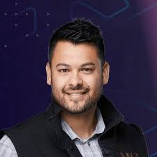 Ann Crilly's Instagram, Twitter & Facebook