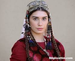 Burcu Kiratli Dirilis Google Da Ara